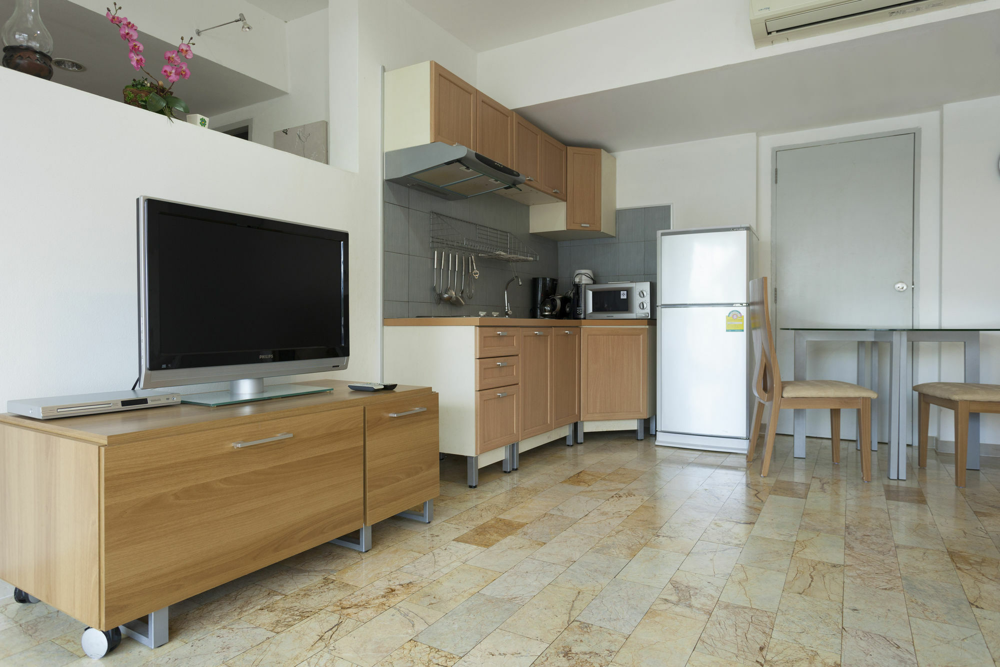 Galare Thong Tower Aparthotel Csiangmaj Kültér fotó