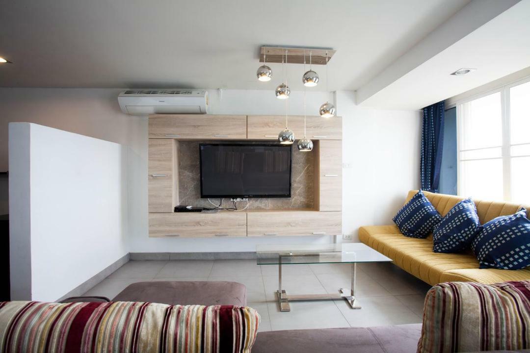Galare Thong Tower Aparthotel Csiangmaj Kültér fotó